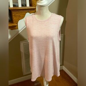 Ladies Sz L Sleeveless Top in Light Pink, EUC